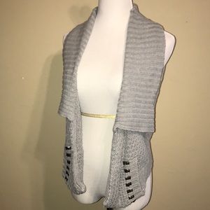 Grey Sleeveless Sweater Vest